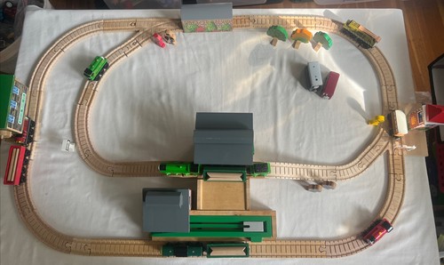 Thomas wooden train - wooden, sawmill